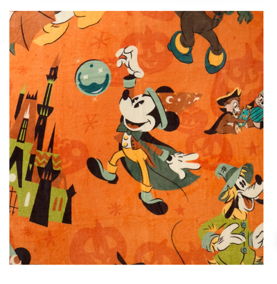 Disney Parks Mickey Minnie Friends Castle Halloween Throw Blanket New with Tag