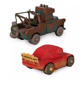 Disney Cars on the Road Lightning McQueen and Tow Mater Die Cast Set New w Box