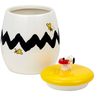 Hallmark Peanuts Snoopy and Woodstock Cookie Jar With Sound New with Tag