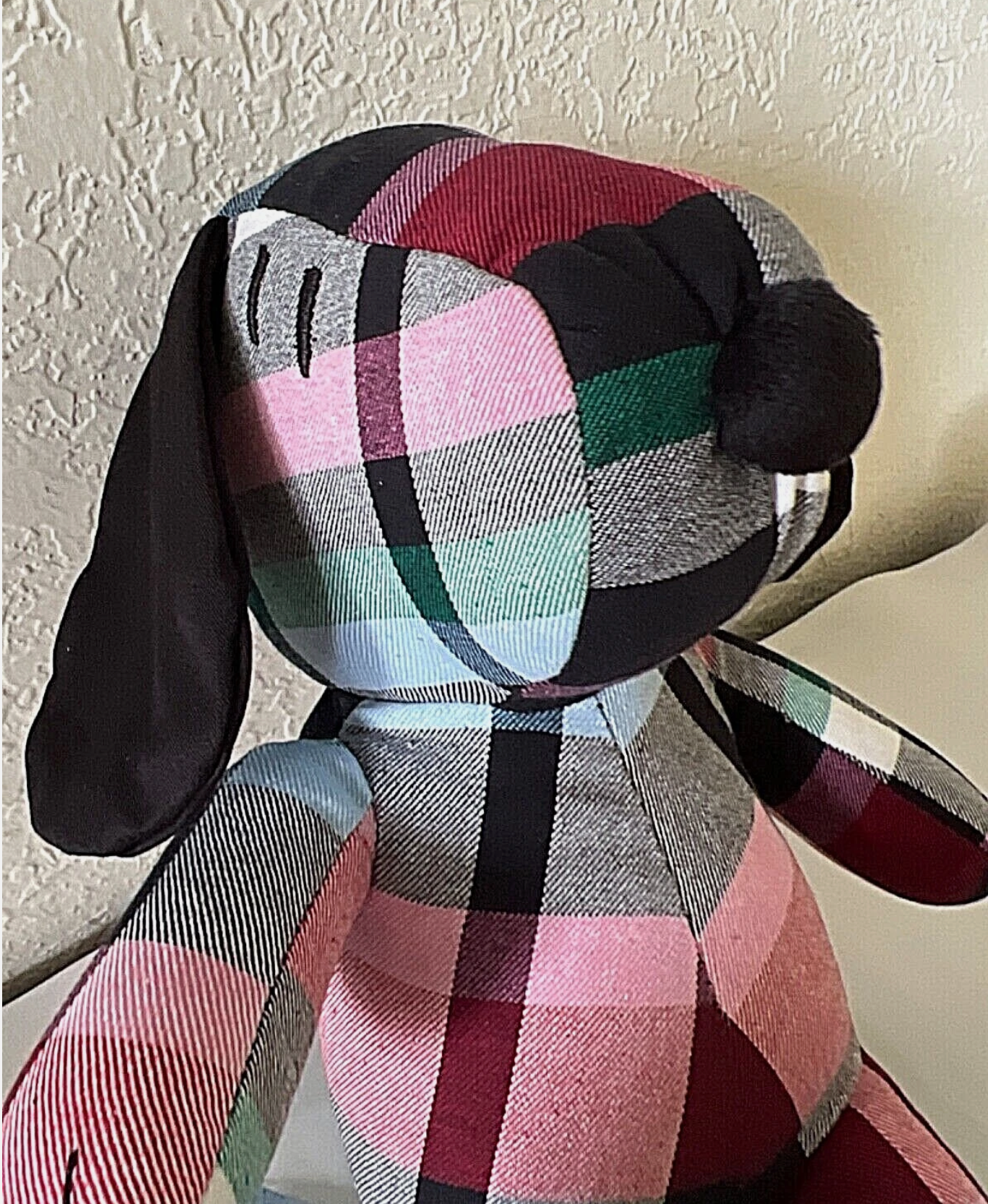 Vera Bradley Peanuts Collection Snoopy Plaid Fabric Pattern Stuffed Plush New