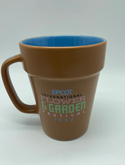 Disney Flower and Garden 2022 Mickey Minnie Coming Up Roses Passholder Mug New