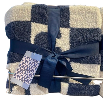 Disney Parks Mickey Mouse Icon Blue Checkerboard Fluffy Throw Blanket New W Tag