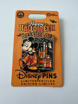 Disney Parks Happy Halloween 2026 Mickey Passholder Limited Pin New with Card