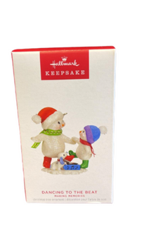 Hallmark 2023 Keepsake Making Memories Dancing to the Beat Ornament New with Box