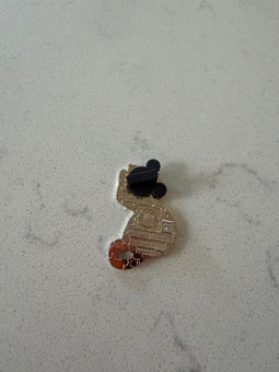 Disney Parks 2026 Poison Apple Cat Cats and Dogs Halloween Costume Mystery Pin