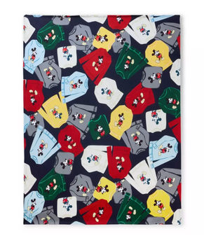 Disney Parks Mickey Mouse Sweaters Throw Blanket New with Tag
