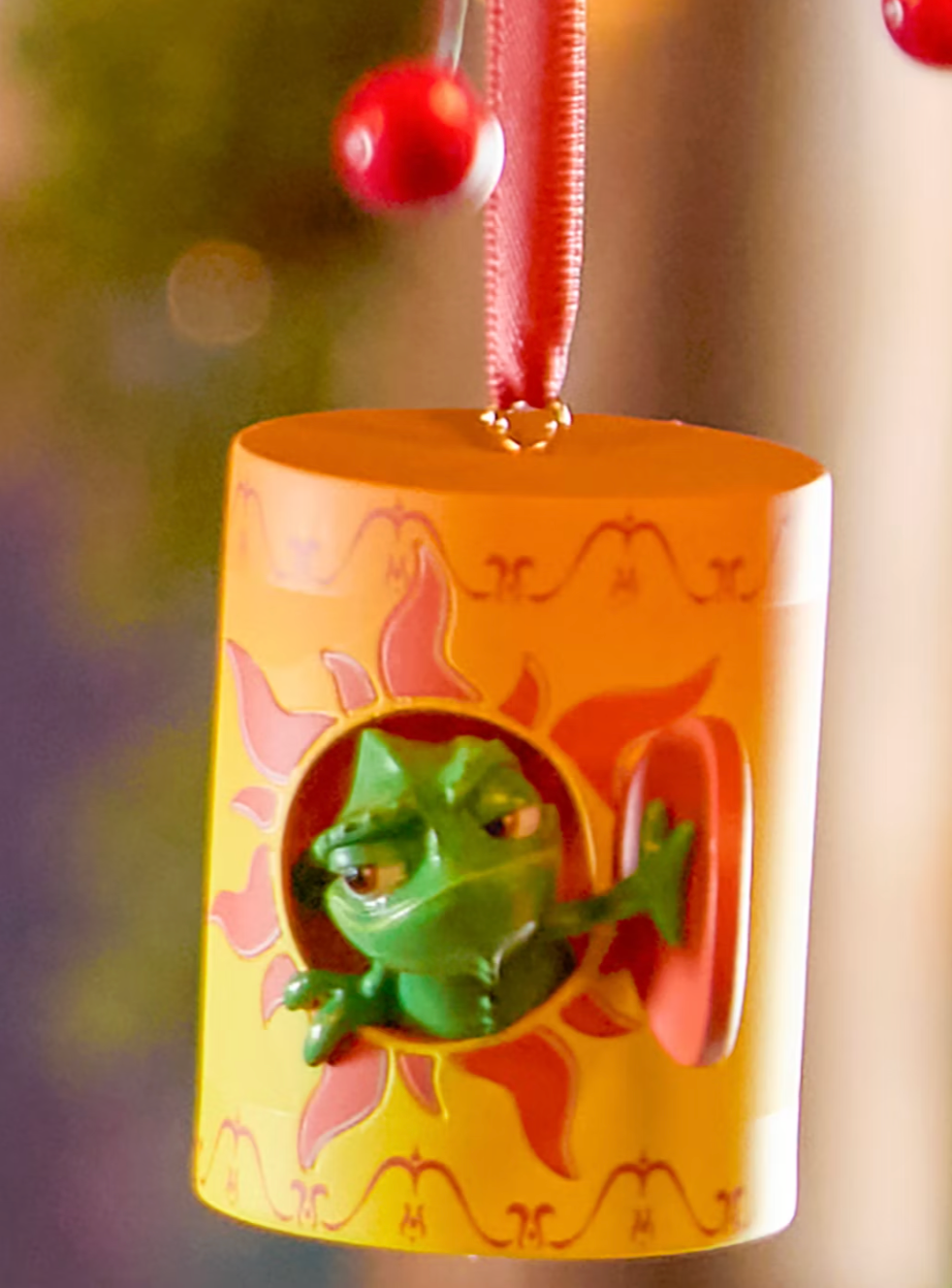 Disney Parks Tangled Pascal Sketchbook Christmas Tree Ornament New