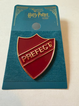 Universal Studios Wizarding World of Harry Potter Gryffindor Prefect Pin New