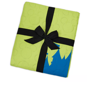 Disney Parks Walt Disney World Logo Quilted Throw Blanket New with Tag