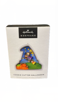 Hallmark 2024 Keepsake Cookie Cutter Halloween Christmas Ornament New with Box