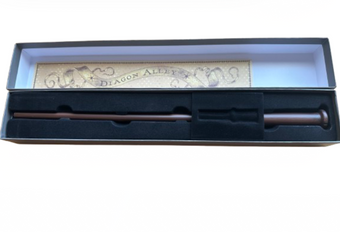 Universal Studios Fantastic Beasts Porpentina Goldstein Interactive Wand New