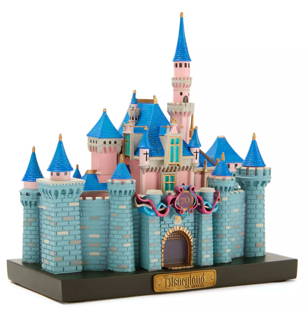 Disney Disneyland 70th Sleeping Beauty Castle Figure Figurine Staute New Box