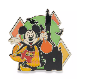 Disney Parks Halloween Mickey Happy Halloween Glows in the Dark Pin New w Card