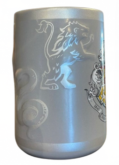 Universal Studios Harry Potter Hogwarts Crest 3D Sculpted Coffee Mug New W Tag