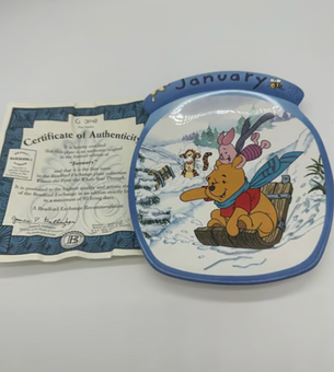 Disney Bradford Exchange Winnie The Whole Year Through January Plate New COA