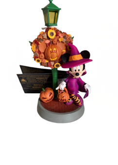 Disney Parks Minnie Witch Pumpkin Halloween Signature Mini Figurine New with Tag