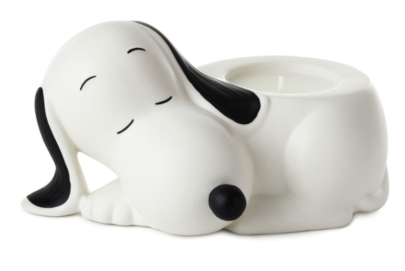 Hallmark Peanuts Lavender-Scented Ceramic Snoopy Candle New With Tag