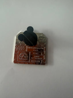 Disney Parks 2024 Mickey Hidden Star Wars Droids R2-A3 Pin New