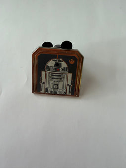 Disney Parks 2024 Mickey Hidden Star Wars Droids R2-BHD Pin New