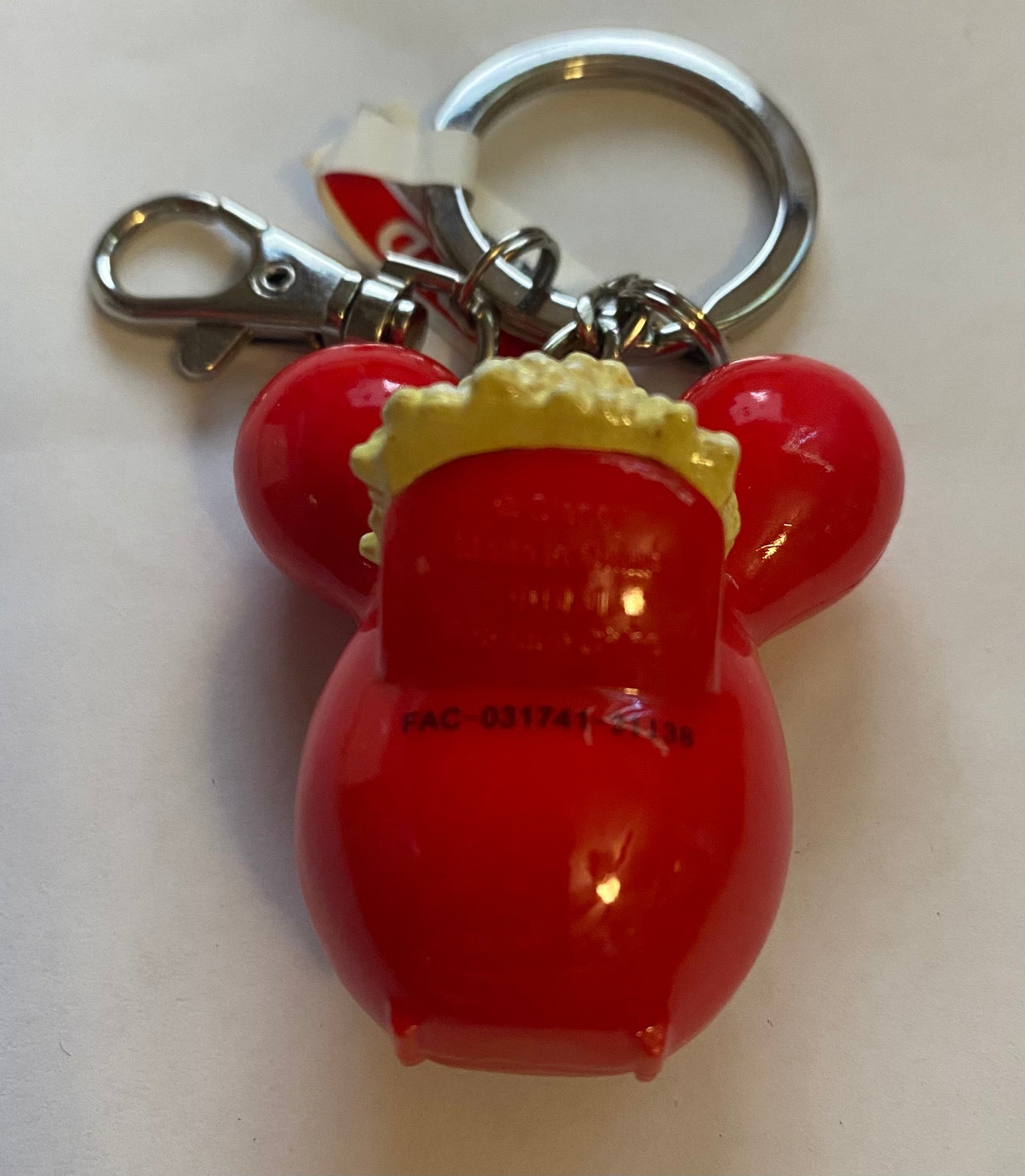 Disney Parks Mickey Ears Popcorn Bucket Balloon Keychain New with Tag