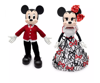 Disney Mickey and Minnie Limited Edition Valentine's Day Doll Set New with Box
