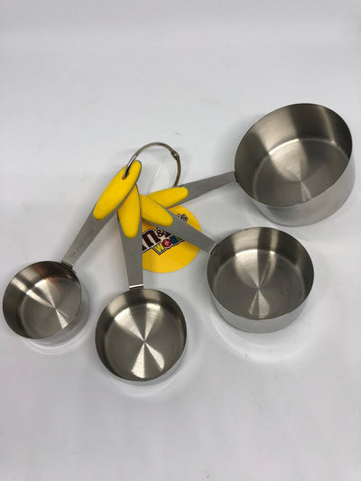 M&M's World Yellow Metal Measuring Cups Set New with Tags