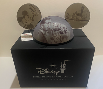 Disney Designer Steamboat Willie Mickey Walt Ears Hat Noah New with Box