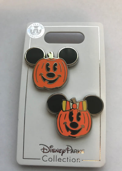 Disney Parks Halloween Mickey and Minnie Pumpkin Pin Set New with Card