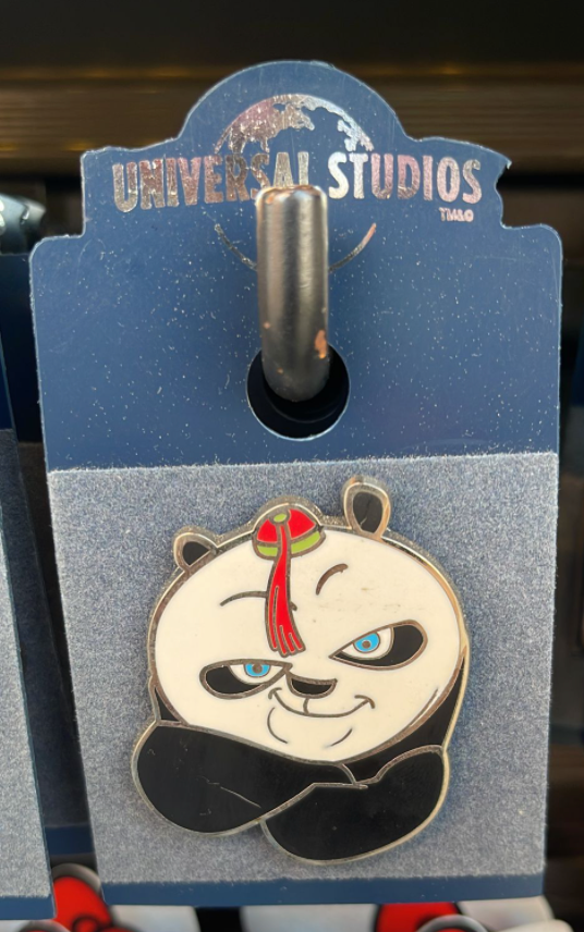 Universal Studios Kung Fu Panda Face Pin New With Card