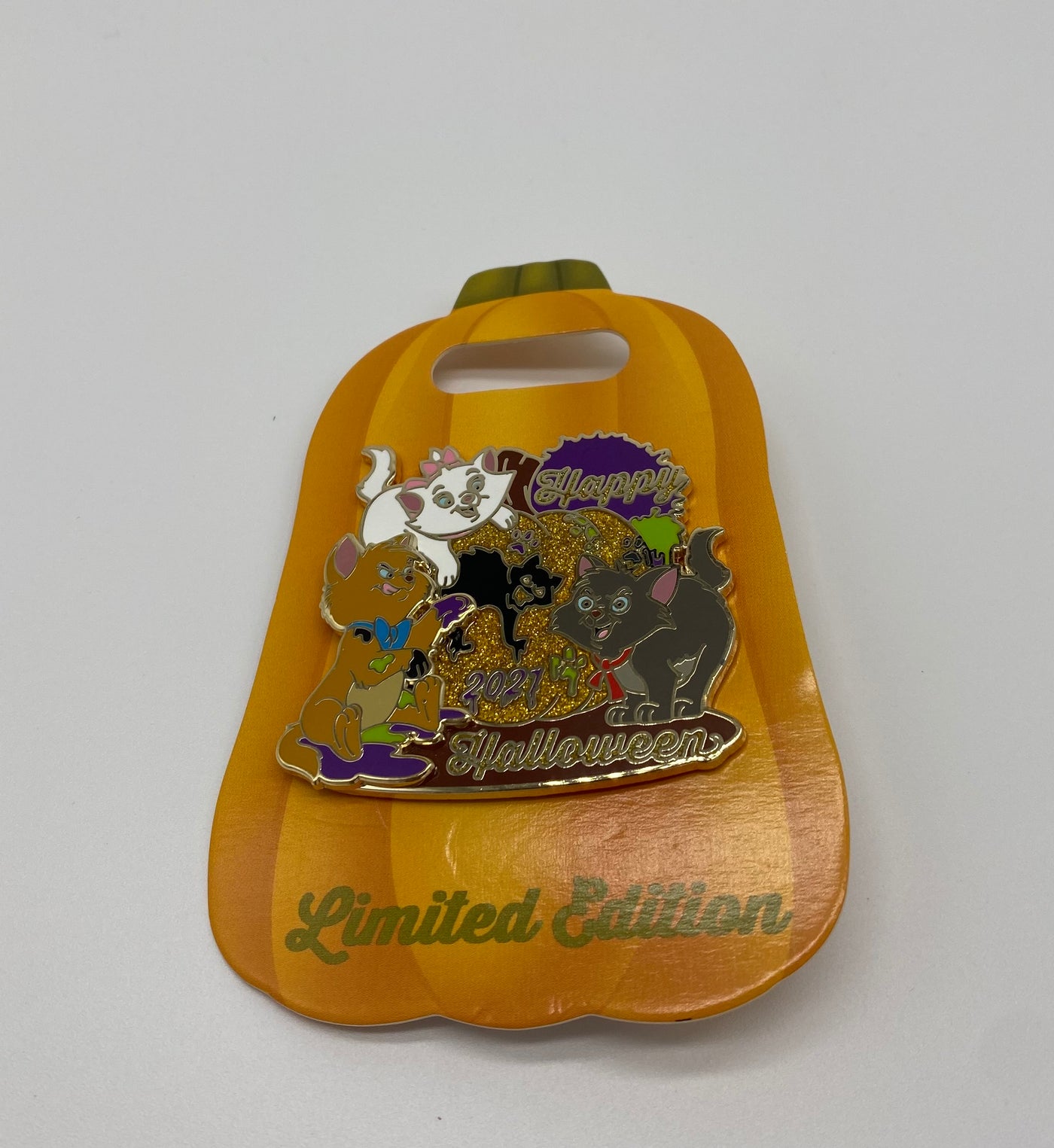 Disney Parks Happy Halloween 2021 The Aristocats Pin Limited New with Card