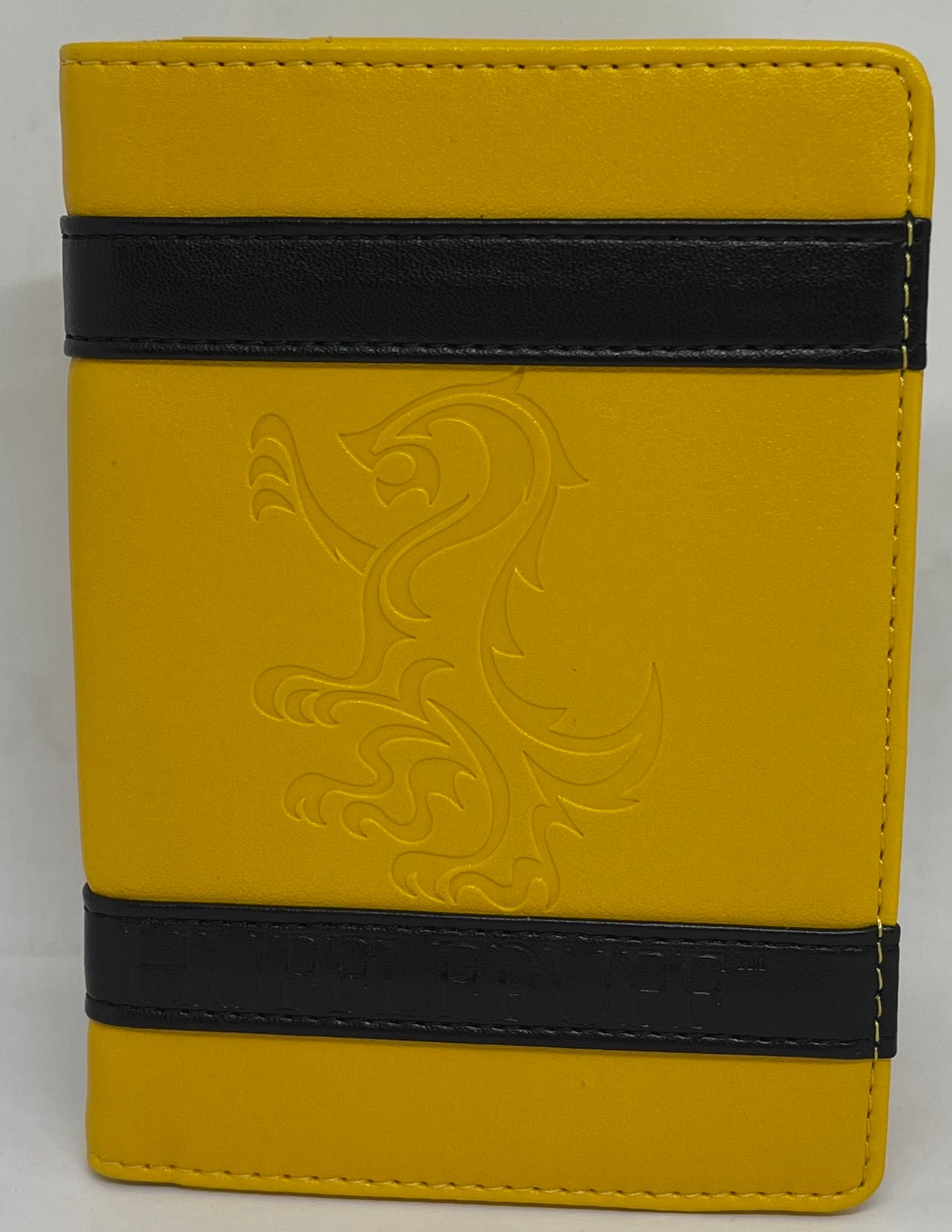 Universal Studios Wizarding World of Harry Potter Hufflepuff Passport Holder New