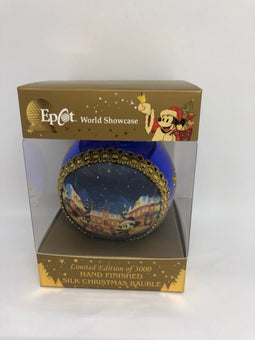 Disney Epcot Germany Mickey Minnie Frohliche Weihnachien Limited Silk Ornament