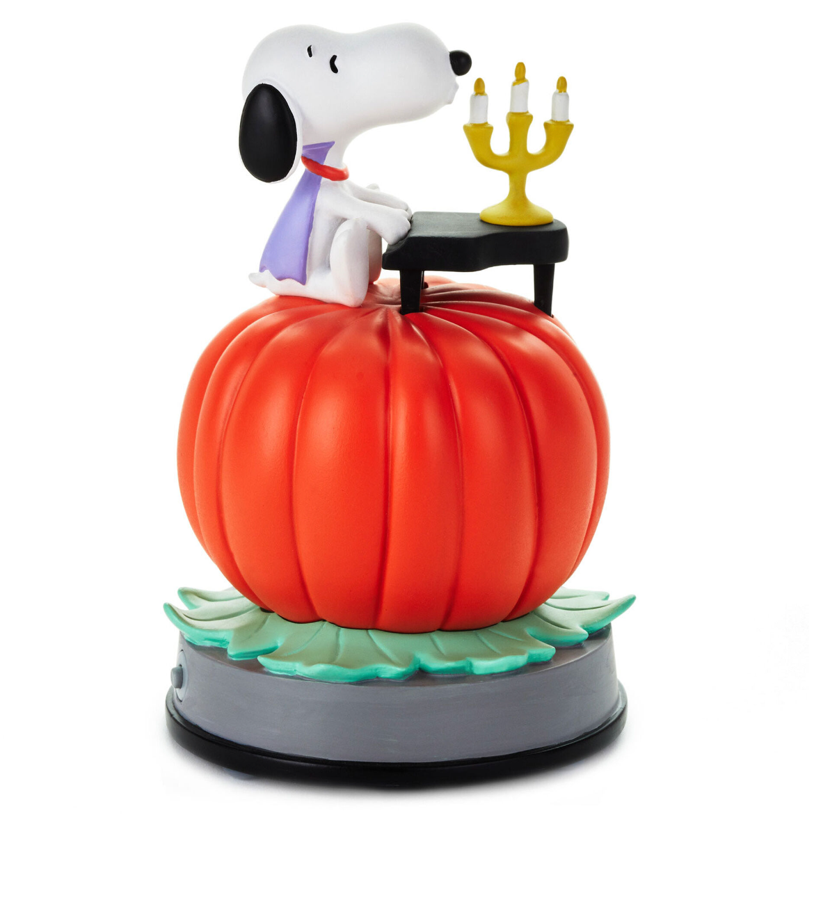 Hallmark Halloween Peanuts Spooky Snoopy Figurine With Sound New with Tag