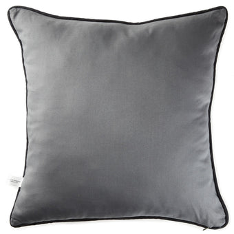 Hallmark Peanuts Snoopy Sleeping on Doghouse Throw Pillow 20x20 New with Tag