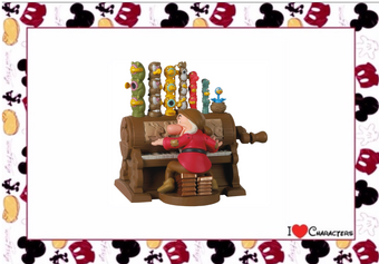 Hallmark Disney Grumpy The Silly Song Musical Christmas Ornament New with Box