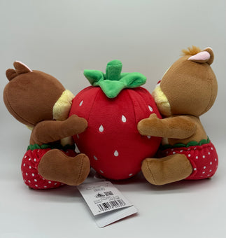 Disney Store Japan Hug and Hug Strawberry Chip 'n Dale Plush New with Tag