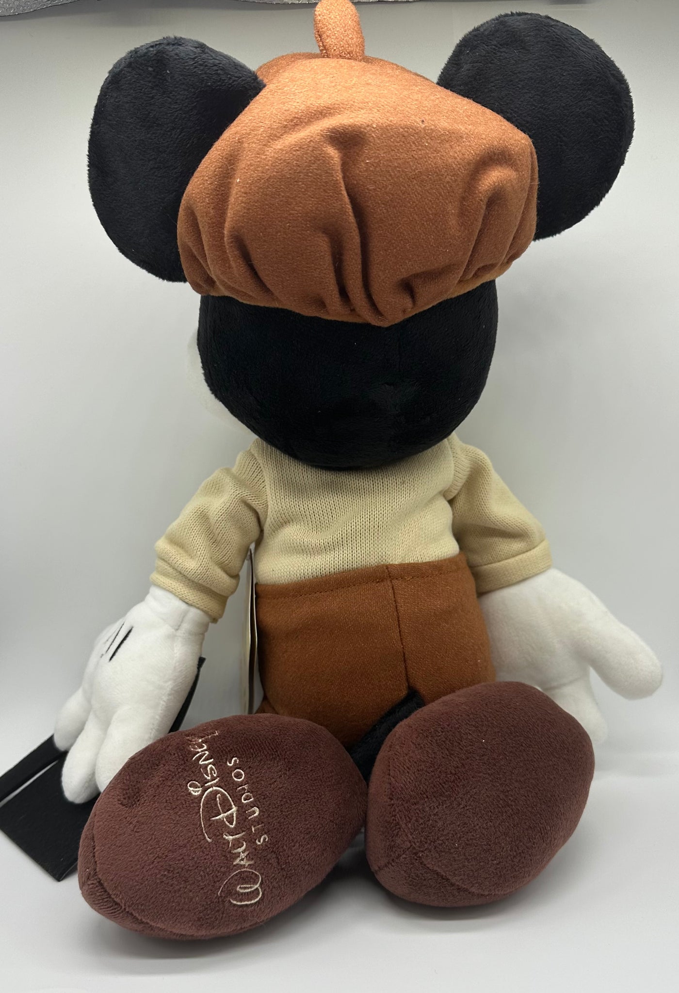 Disney Walt Disney Studios Steamboat Willie Director Plush New with Tag
