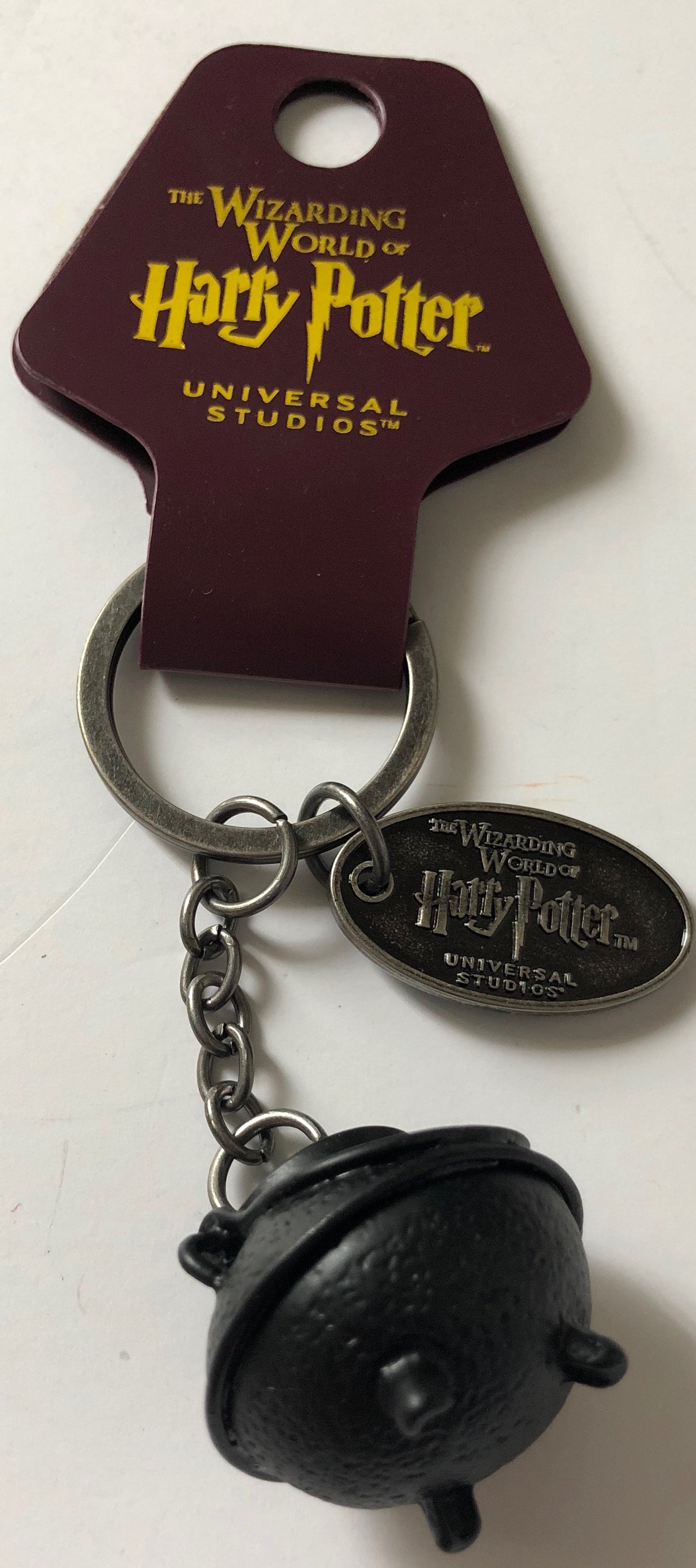 Universal Studios Harry Potter Black Cauldron Bowl Keychain New with Tags