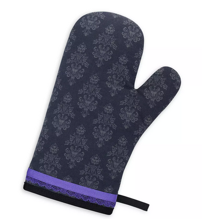 Disney Parks Haunted Mansion Room for One More Oven Mitt New with Tags
