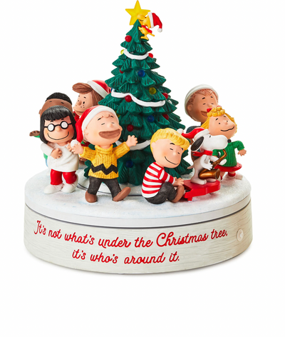 Hallmark Peanuts Gang Around the Christmas Tree Musical Tabletop Figurine New