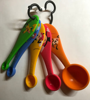 Disney Parks Mickey and Friends Mouse Ware Measuring Spoons Set New with Tag
