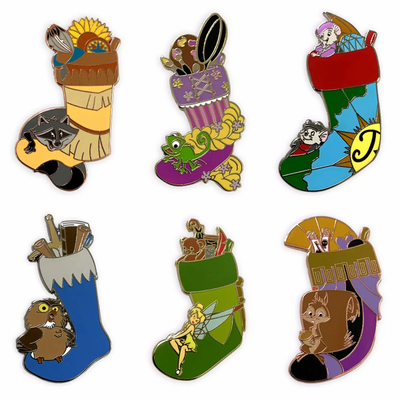 Disney Parks 24 Day Holiday Countdown Calendar Mystery Pin Set 2021 New