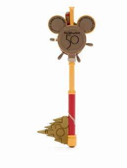 Disney 50th Mickey The Main Attraction Pirates of the Caribbean Opening Key New