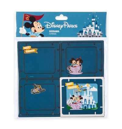 Disney Parks Magic Kingdom Mickey and Minnie Paper 3D Diorama Set New Sealed