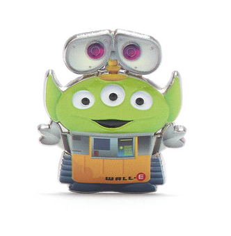 Disney Toy Story Alien Pixar Remix Pin Wall-e Limited Release New