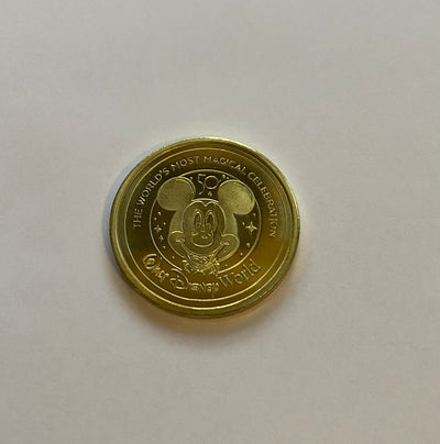 Disney Parks WDW 50th Magical Celebration Star Wars R2-D2 Coin Medallion New
