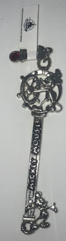 Disney Parks Metal Key Walt Disney World Mickey Mouse Steamboat New with Pouch