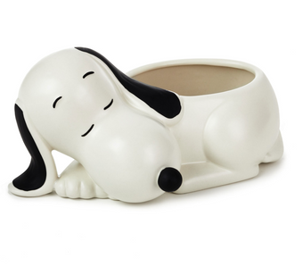 Hallmark Peanuts Sleeping Snoopy Planter New