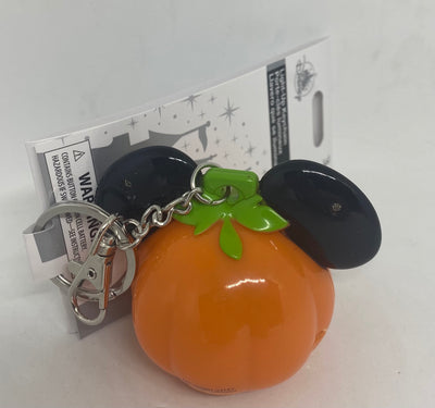 Disney Parks Halloween 2021 Mickey Pumpkin Light Up Keychain New with Tag