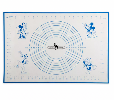 Disney Mousewares Collection Mickey and Friends Silicone Kitchen Pastry Mat New